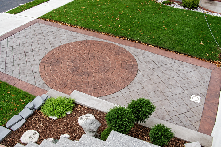Circular Stamped Concrete Patterns Add a Focal Point to Outdoor Spaces