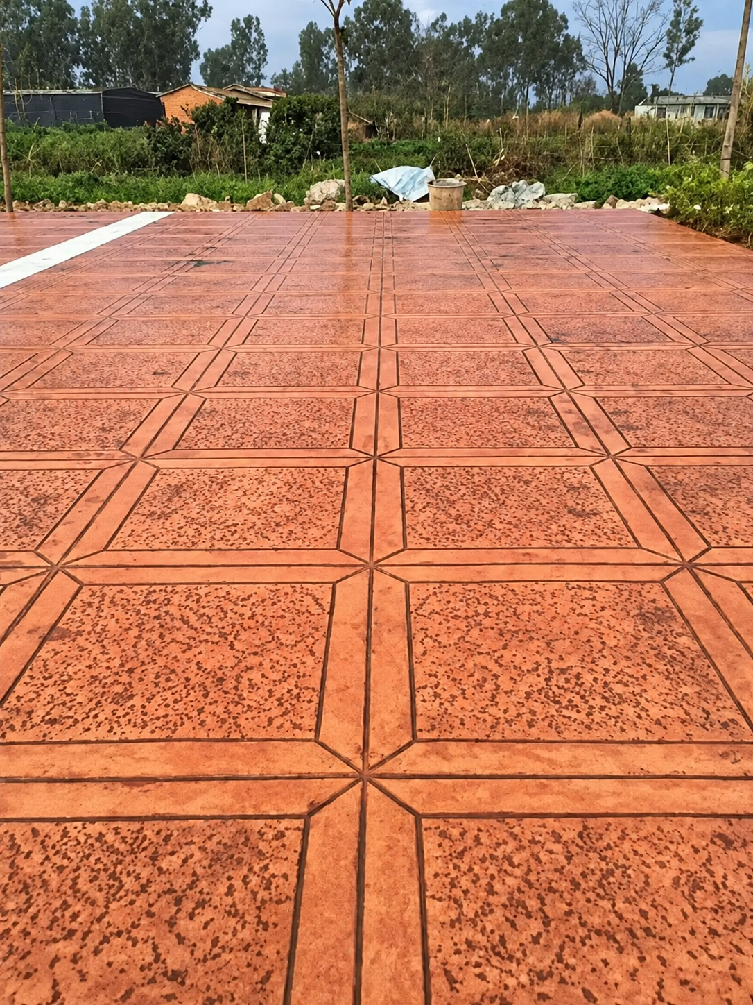 Geometry in Concrete: Where Patterns Meet Precisio