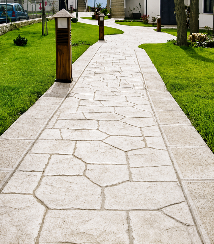 Mga Daanang Stamped Concrete na Irregular Stone: Natural na Hitsura para sa Residential na Landscape